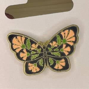 Butterfly Enamel Pin – BUY 5+ & GET 40% OFF